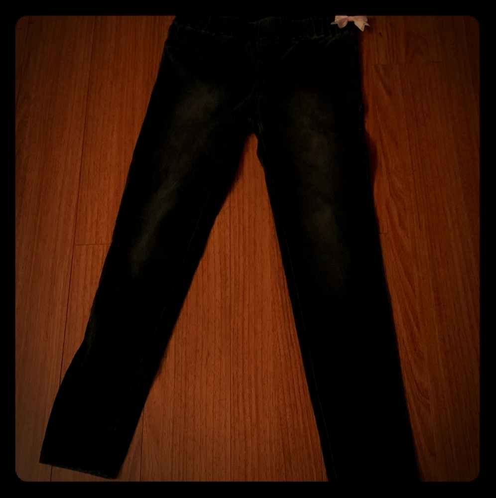 Girls black jeans with  bow